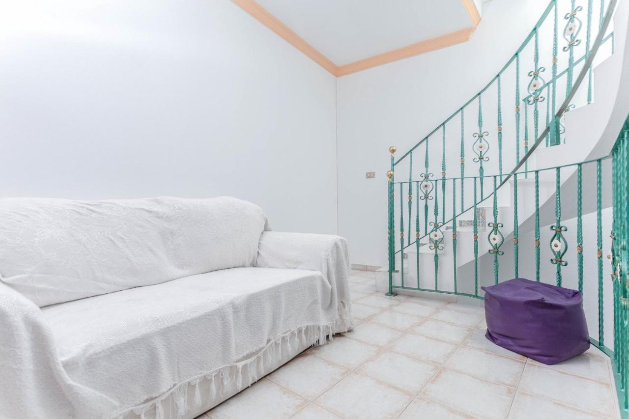 Ajuy Casa Teresitaヴィラ エクステリア 写真